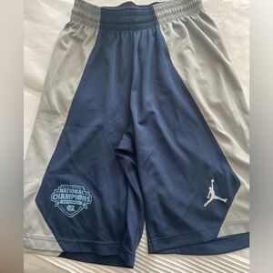 Men’s size small UNC basketball shorts